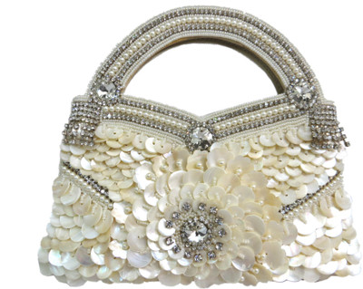 

Kawaii Casual Beige Clutch
