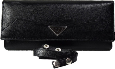 

Moochies Casual Black Clutch