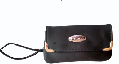 

Fiable Casual Black Clutch