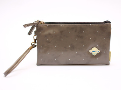 

Languo Casual Green Clutch