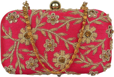 

Saashiwear Party Pink Clutch