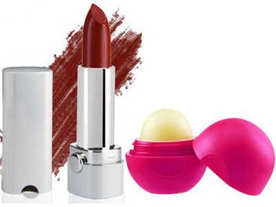 

Blue Heaven Florina Glossy Lipstick (Eternal Red) & Lip Balm Strawberry (8 GM)(Set of 2)