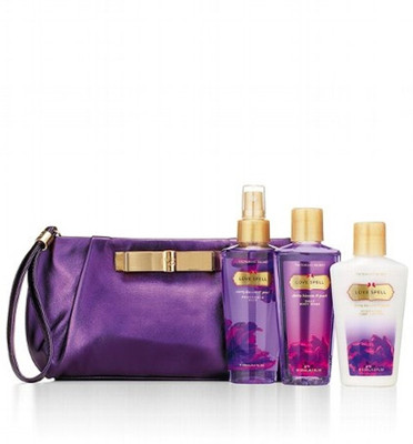 

Victoria's Secret Fantasy Love Spell Deluxe Gift Bag (Set of 3)(Set of 3)