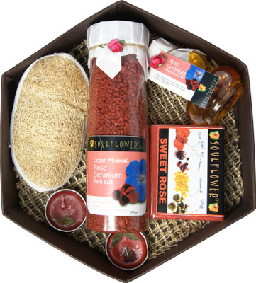 

Soulflower Festive Rose Hexagon Bath Set(Set of 6)