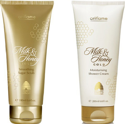 

Oriflame Sweden shower cream and scrub set(Set of 2)