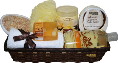 

BodyHerbals Tropical Coconut & Warm Vanilla Spa Hamper(Set of 6)