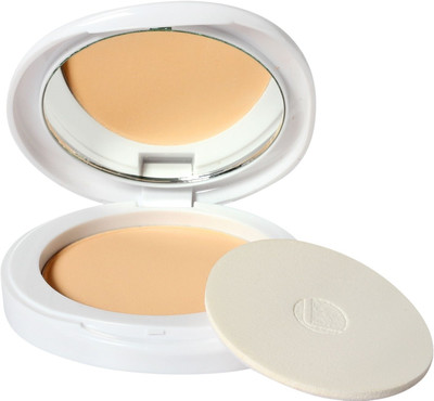Lakme Perfect Radiance Intense Whitening Compact - 8 g(Ivory Fair 01) available at flipkart for Rs.157