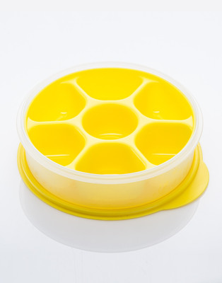 

Varmora Royal Cart - 1.6 L PP (Polypropylene) Grocery Container(Yellow)