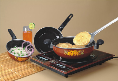 

Milton Induction Bottom Cookware Set(Aluminium, 3 - Piece), Black