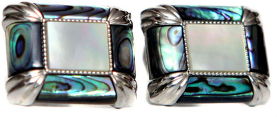 

Blacksmithh Shell Cufflink(Green)