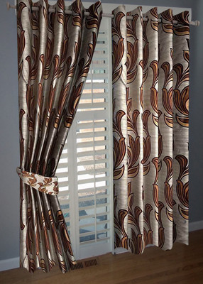 

PHome Decor 213 cm (7 ft) Polyester Door Curtain (Pack Of 2)(Abstract, Multicolor)
