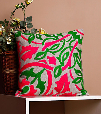 4% OFF on Reme Embroidered Cushions Cover(45 cm*45 cm, Multicolor) 4% OFF on Reme Embroidered Cushions Cover(45 cm*45 cm, Multicolor)