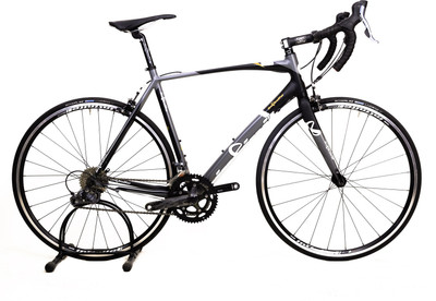 

Infinite SpadRace-(RB)-16speed-700x23c 28 T Road Cycle(18 Gear, Grey), Black