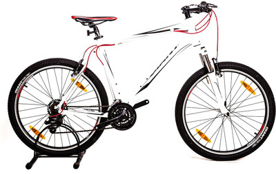 

Giant Revel3 26 T Mountain/Hardtail Cycle(21 Gear, Red), Black