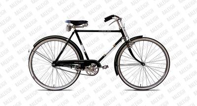 RALEIGH Classic Men 22" Black 28 T Roadster Cycle