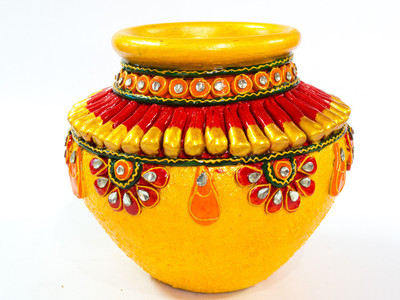 

Roop Rachana Creations RR010 Decorative Bottle(Pack of 1)