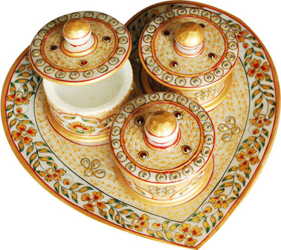 

Shreeng Heart shaped Utility Tray set Stoneware Decorative Platter(Multicolor, Pack of 4)