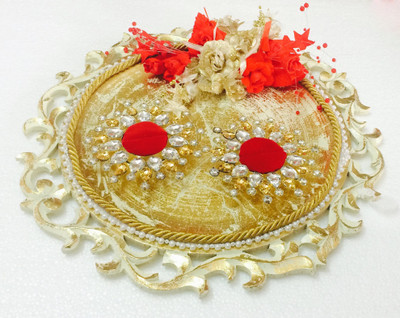

loopsnknots Wooden Decorative Platter(Gold)