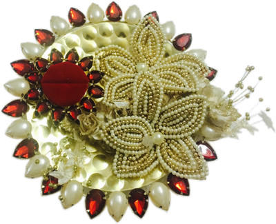 

loopsnknots Iron, Plastic Decorative Platter(Red, White, Gold)