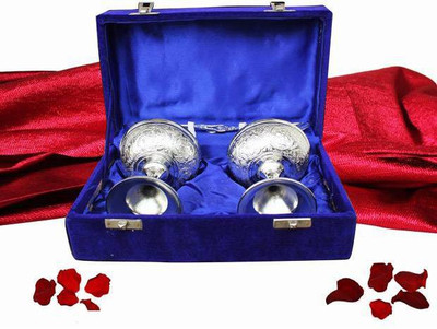 47% OFF on Being Nawab Brass Decorative Platter(Silver, Pack of 5) 47% OFF on Being Nawab Brass Decorative Platter(Silver, Pack of 5)