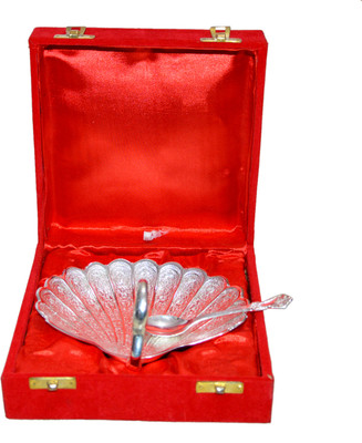 33% OFF on Marusthali Swan Shaped Box Packing Brass Decorative Platter(Silver, Pack of 2) 33% OFF on Marusthali Swan Shaped Box Packing Brass Decorative Platter(Silver, Pack of 2)