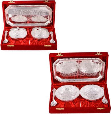

G S Museum 2 Appel Bowl With Spoon and Tray and 2 Mor Bowl with Spoon and Tray Bowl Spoon Tray Serving Set