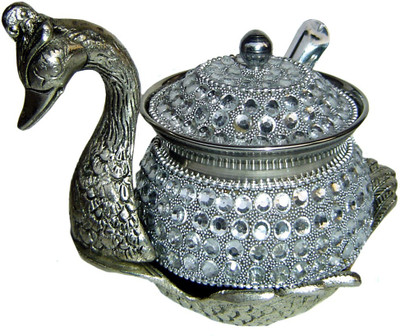 59% OFF on Rastogi Handicrafts Aluminium, Steel Decorative Platter(Silver, Steel) 59% OFF on Rastogi Handicrafts Aluminium, Steel Decorative Platter(Silver, Steel)