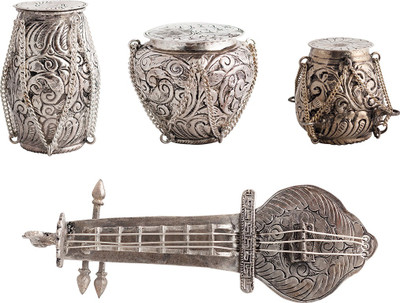 

JaipurCrafts Musical Instruments Mouth Freshner Container Silver Plated Decorative Platter(Silver, Pack of 4)