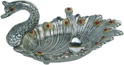 17% OFF on Rastogi Handicrafts Aluminium Decorative Platter(Silver) 17% OFF on Rastogi Handicrafts Aluminium Decorative Platter(Silver)