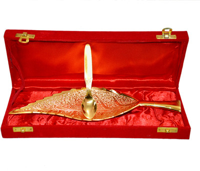 35% OFF on Marusthali Leaf Box Packing Brass Decorative Platter(Gold, Pack of 2) 35% OFF on Marusthali Leaf Box Packing Brass Decorative Platter(Gold, Pack of 2)