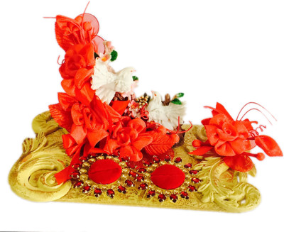 

loopsnknots Wooden Decorative Platter(Red, Gold)