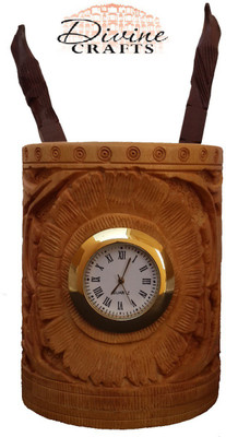 

DivineCrafts Carved 1 Compartments Wooden Pen stands(Brown)
