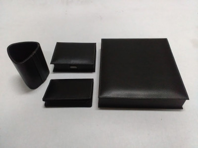 

Y.E.S 1 Compartments Foam Leather Leatherite Pen Holder/Stationery Box/Card Holder(Black)
