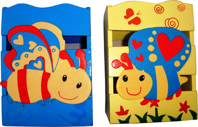 

Sweet day 1 Compartments Wood Pen stand(Multicolor)