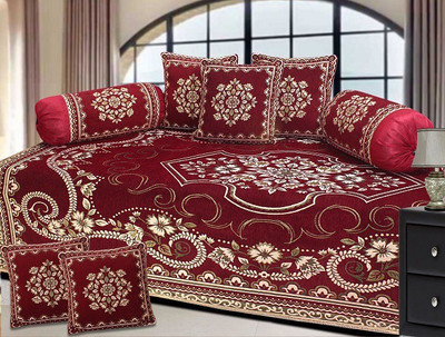 

The Intellect Bazaar Chenille Floral Diwan Set, Red
