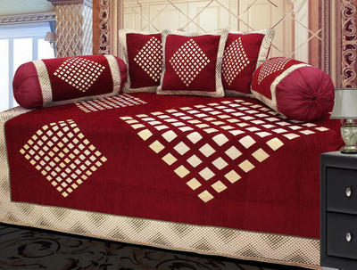 The Intellect Bazaar Chenille Floral Diwan Set, Red