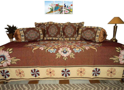 

Amita Home Furnishing Cotton Floral Diwan Set