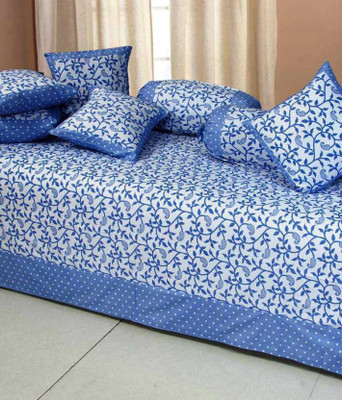

A1 SKYLAB Cotton Floral Diwan Set