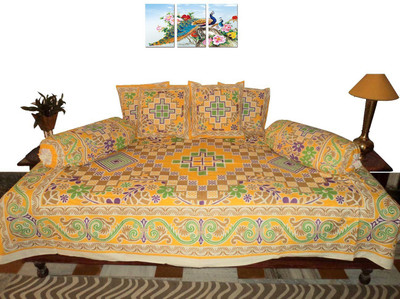 

Amita Home Furnishing Cotton Floral Diwan Set