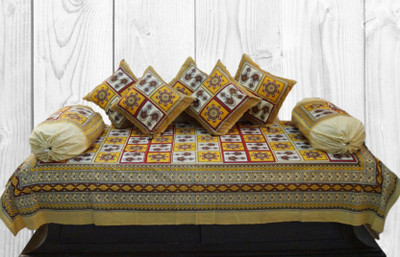 

Snuggle Cotton Geometric Diwan Set