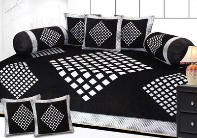 

The Intellect Bazaar Chenille Geometric Diwan Set, Black;silver