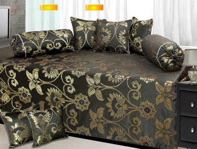 

PHome Decor Polycotton Floral Diwan Set, Multicolor