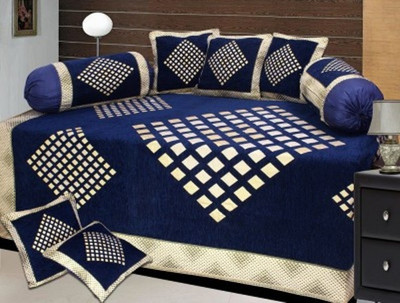 

Shobhraj Chenille Abstract Diwan Set