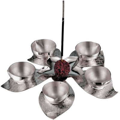 

Episode Anjali 5- Lite Silver Plated Table Diya Set(Height: 3.14 inch)