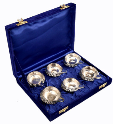 

AM VAASITI Traditional Aluminium (Pack of 6) Table Diya Set(Height: 7 inch)
