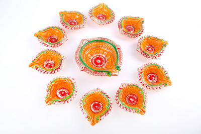 

VIPRA VIDHIT Earthenware (Pack of 11) Table Diya Set(Height: 1.25 inch)