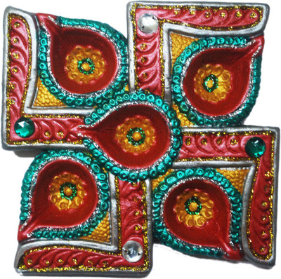 

Karukraft Swastika Terracotta Table Diya(Height: 0.8 inch)