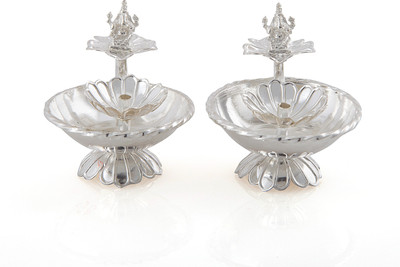 

Siri Creations Silver (Pack of 2) Table Diya Set(Height: 2 inch)