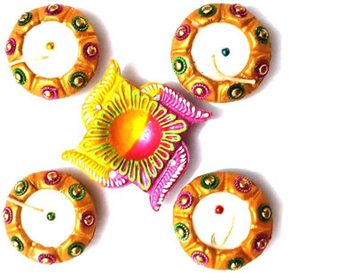 

Indeasia Srijan Terracotta (Pack of 5) Table Diya Set(Height: 2 inch)