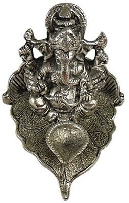 9% OFF on Naysha Arts Traditional Aluminium Table Diya(Height: 3 inch)